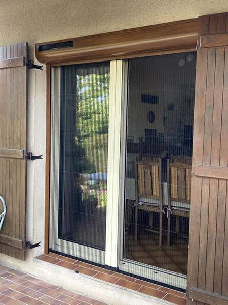 Grande porte d'entrée en bois et en alu Moulins
