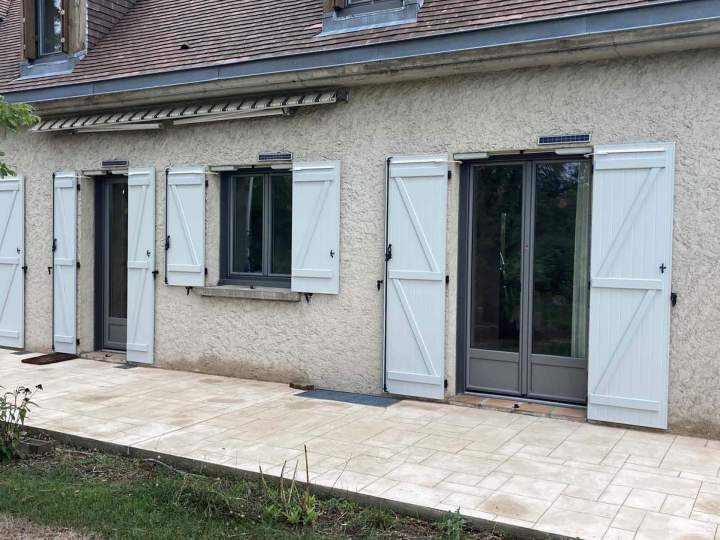 Construction portes et fenêtres Moulins