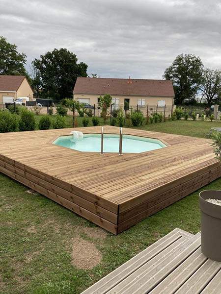 Ouvrages sur mesure en bois en extérieur Moulins
