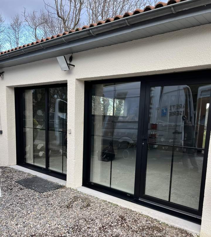 Fenêtre, porte et volet en alu (22)