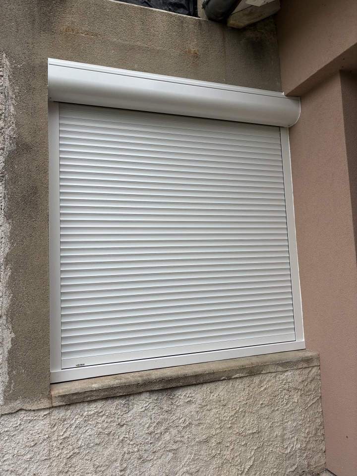 Fenêtre, porte et volet en alu (2)