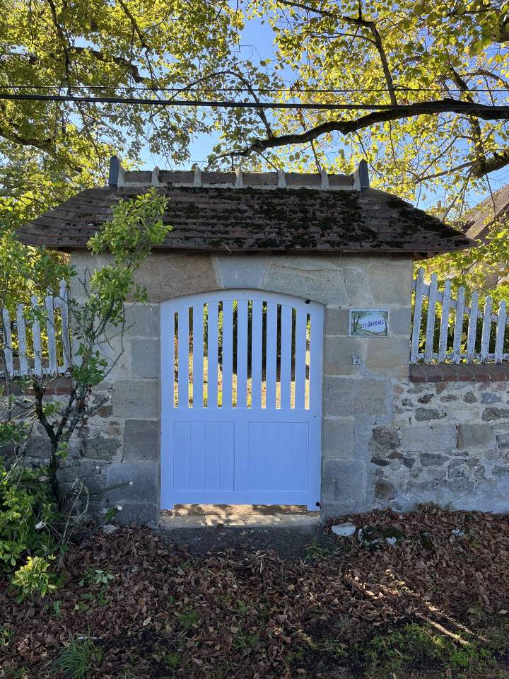 Fenêtre, volet, portail, terrasse, porte en bois (1)