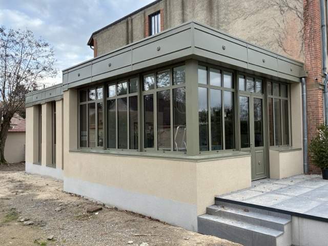 Fabrication portes et fenêtres Moulins