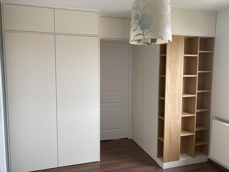 Menuisier, Cusset