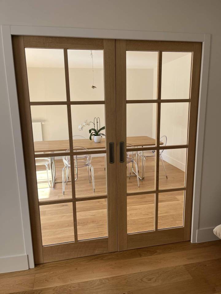 Escalier en bois en intérieur Moulins